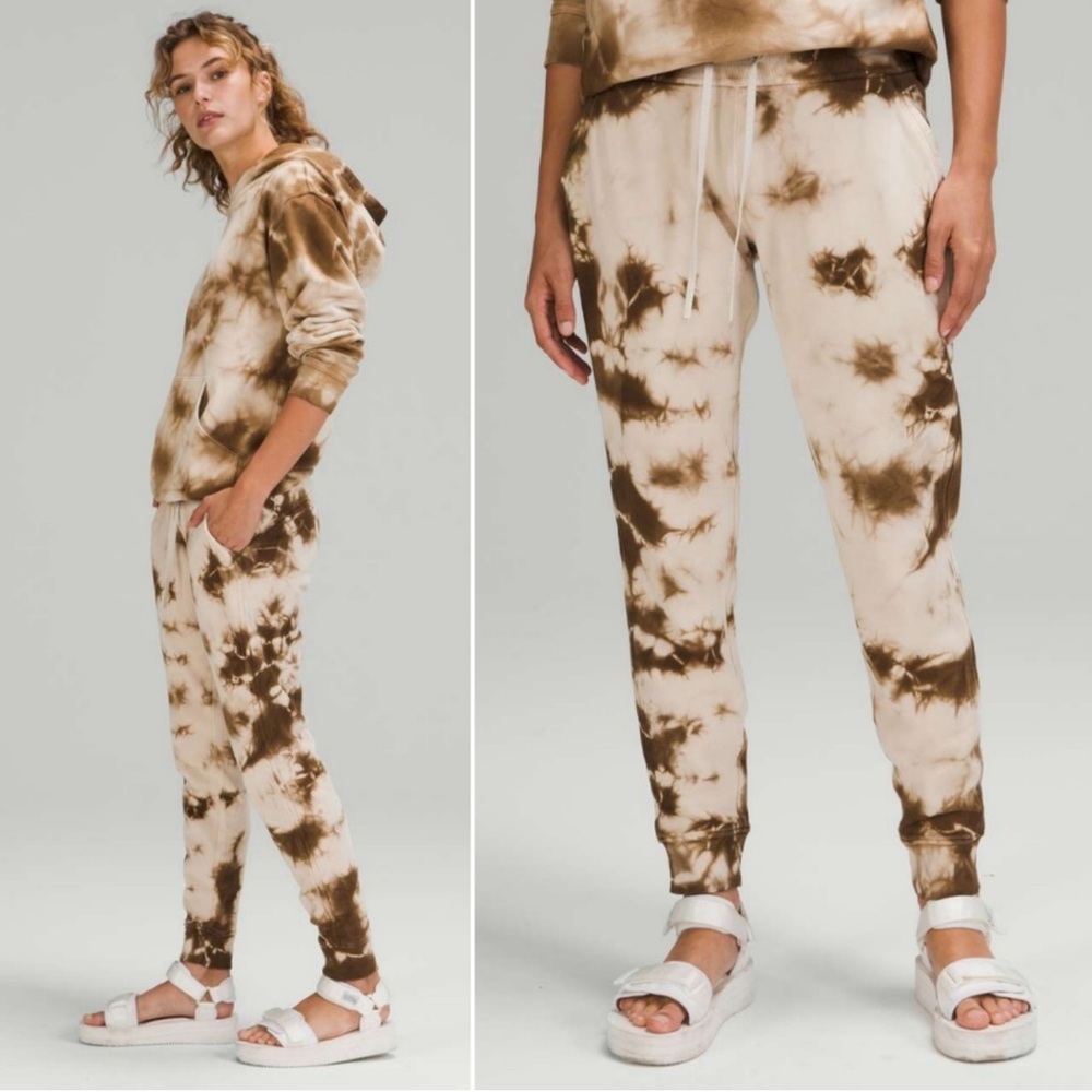 Lululemon Athletica Warm Down Tie-Dye Cream and Brown Joggers